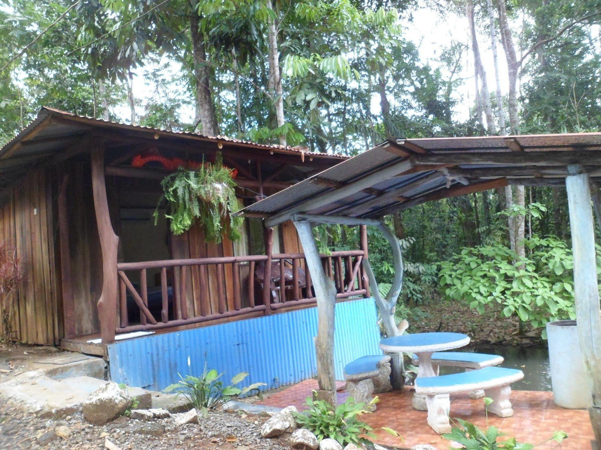Hotel Valle Azul San Gerardo Buitenkant foto